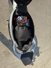Piaggio Beverly 300i 2012-thumb-9