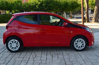 Toyota Aygo 2019 1000cc CAMERA-thumb-18