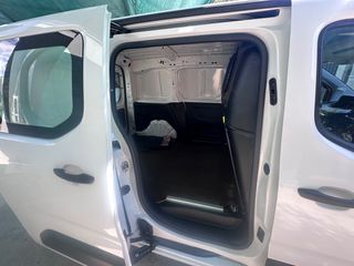 Peugeot Partner 2021-thumb-5