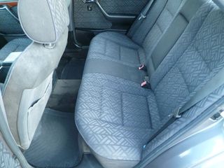 Mercedes-Benz C 180 1999 1.8 ELEGANCE ** CLIMA **-thumb-9