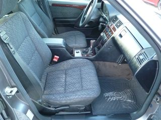 Mercedes-Benz C 180 1999 1.8 ELEGANCE ** CLIMA **-thumb-10
