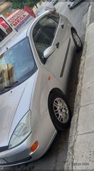 Ford Focus 2001-thumb-1