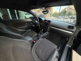 Volkswagen Scirocco 2009-thumb-19