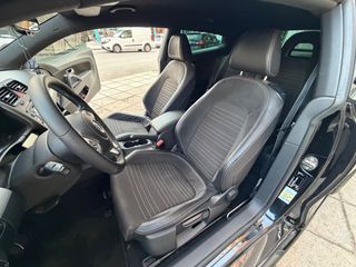 Volkswagen Scirocco 2009-thumb-22