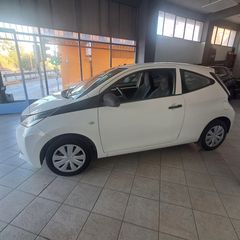 Toyota Aygo 2015-thumb-12