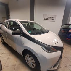 Toyota Aygo 2015-thumb-2
