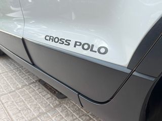 Volkswagen Polo 2014 CROSS DIESEL-thumb-7