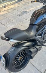 Ducati Diavel 2011-thumb-7