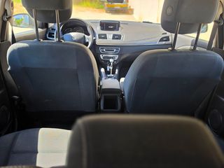 Renault Megane 2013 1.5 .DIESEL-thumb-6