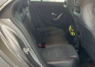 Mercedes-Benz CLA 200 2019 AMG LINE //PANORAMA FULL EXTRA//-thumb-16