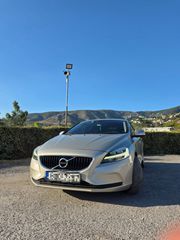 Volvo V40 2016 Listyl