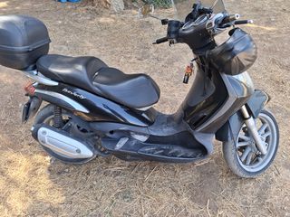 Piaggio Beverly 250 2007-thumb-2