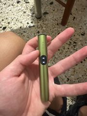 IQOS ILUMA i Leaf Green-thumb-6