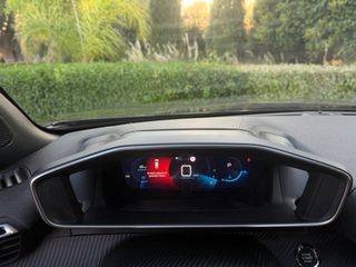 Peugeot 2008 2022 GT // FULL EXTRA !!-thumb-17