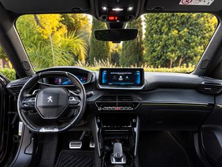 Peugeot 2008 2022 GT // FULL EXTRA !!-thumb-26