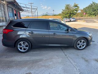 Ford Focus 2015 Xenon,0€ τέλη, camera ,keyless ,titanium-thumb-6