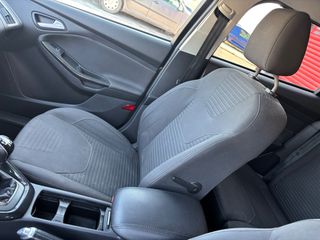 Ford Focus 2015 Xenon,0€ τέλη, camera ,keyless ,titanium-thumb-12