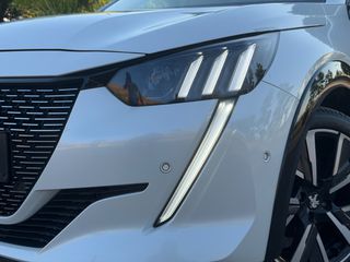 Peugeot 208 2022 GT PACK // 130HP // FULL EXTRA-thumb-5