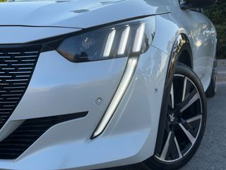 Peugeot 208 2022 GT PACK // 130HP // FULL EXTRA-thumb-10