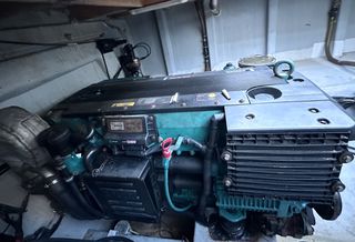 Volvo D6 370-thumb-6