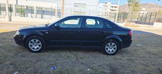 Audi A4 2004-thumb-2