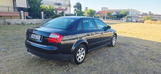 Audi A4 2004-thumb-5