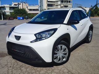 Toyota Aygo (X) 2022 'X-PLAY,-ΟΘΟΝΗ-ΚΑΜΕΡΑ-O ΤΕΛΗ-BOOK SERVICE