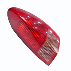 Αριστερό φανάρι εξωτερικό Alfa Romeo 147