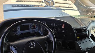 Mercedes-Benz 2004 2004...1850-thumb-4