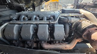 Mercedes-Benz 2004 2004...1850-thumb-10