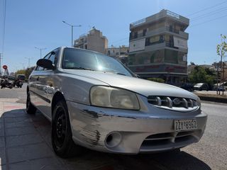 Hyundai Accent 2001-thumb-1