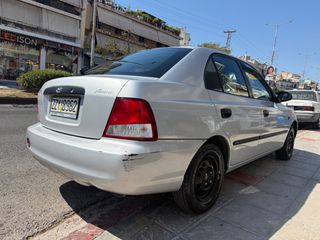 Hyundai Accent 2001-thumb-3