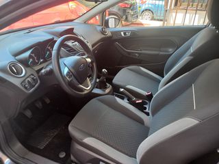 Ford Fiesta 2017-thumb-13