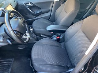 Peugeot 208 2015 1.2 PURETECH ALLURE 110HP NAVI CAMERA-thumb-12