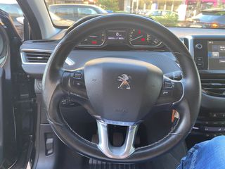 Peugeot 208 2015 1.2 PURETECH ALLURE 110HP NAVI CAMERA-thumb-19