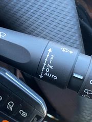 Peugeot 208 2015 1.2 PURETECH ALLURE 110HP NAVI CAMERA-thumb-29