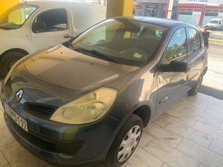 Renault Clio 2006