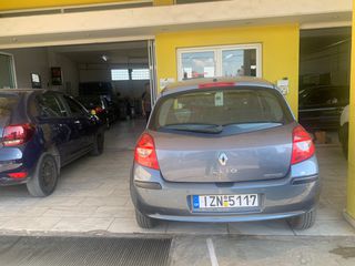 Renault Clio 2006-thumb-2