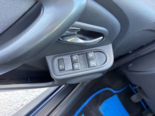 Dacia Duster 2016 Prestige 4x4 με επιλογή-thumb-33