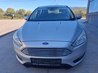 Ford Focus 2015-thumb-3