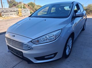 Ford Focus 2015-thumb-4