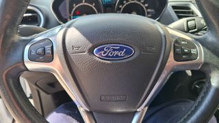 Ford Fiesta 2017-thumb-7