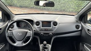 Hyundai i 10 2018-thumb-9