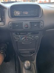 Toyota Corolla 2000-thumb-8