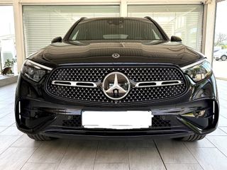 Mercedes-Benz GLC 300 2023 de 4Matic AMG-Line ACC BROKAR.GR(ΔΕΧΟΜΑΣΤΕ ΠΑΡΑΓΓΕΛΙΕΣ)
