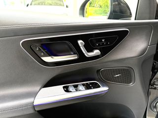 Mercedes-Benz GLC 300 2023 de 4Matic AMG-Line ACC BROKAR.GR(ΔΕΧΟΜΑΣΤΕ ΠΑΡΑΓΓΕΛΙΕΣ)-thumb-8