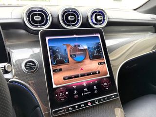 Mercedes-Benz GLC 300 2023 de 4Matic AMG-Line ACC BROKAR.GR(ΔΕΧΟΜΑΣΤΕ ΠΑΡΑΓΓΕΛΙΕΣ)-thumb-9