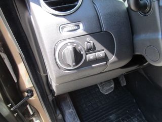 Land Rover Discovery 2013 DISKOVERY 4 SD V6 HSE 7 ΘΕΣΕΙΣ-thumb-25