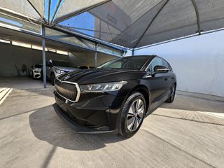 Skoda Enyaq 2023 82kWh 204HP | Navi | Camera | LED | CarPlay-thumb-1