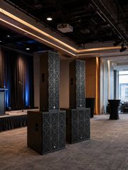 Αυτοενισχυόμενο Σύστημα Ηχείων 3-Way, 3400W RMS
